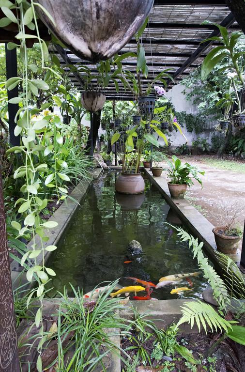 Hotel Lani'S House By The Ponds Vientiane Esterno foto