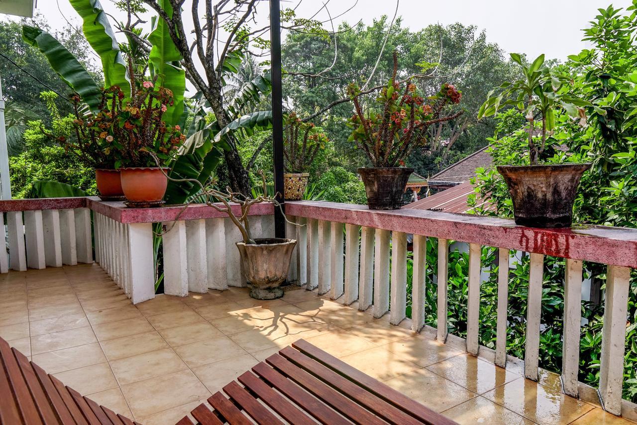 Hotel Lani'S House By The Ponds Vientiane Esterno foto